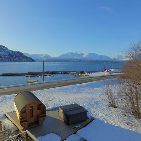 Alpan Apartments, Lyngenfjord Olderdalen Exterior photo